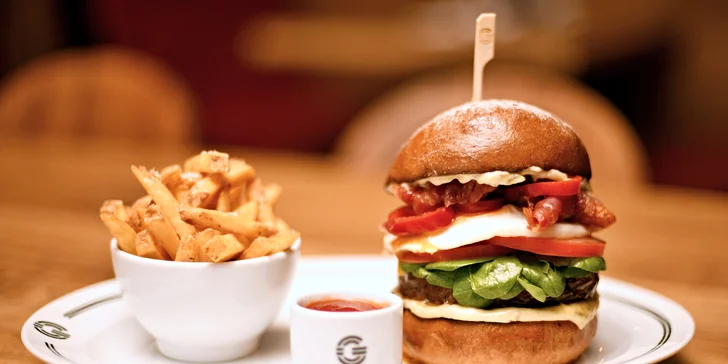 Burger od vítěze Burgermánie 2018: farmářský s masem plemene Black Angus