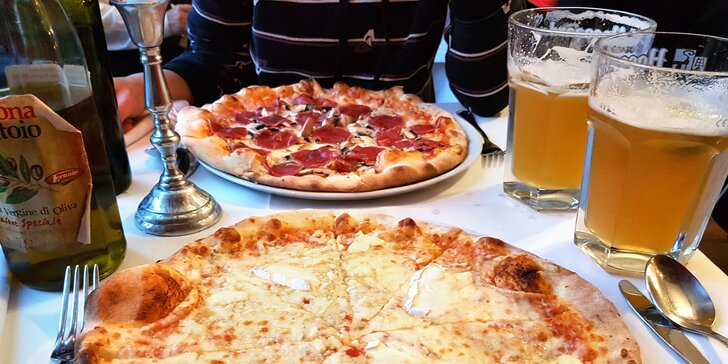 Pochutnejte si na Itálii v centru Liberce: 1 až 2 pizzy dle výběru v restauraci La Piazza
