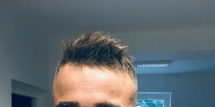 Vymazlené střihy a holení břitvou v ostravském UP DOWN Barber Shopu