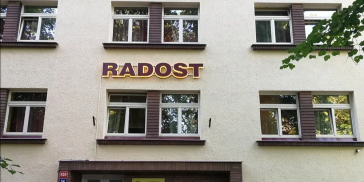 Hýčkající masáž podle výběru: havajská, těhotenská nebo třeba lávové kameny