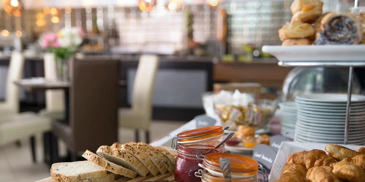 Adventní zájezd do Budapešti a Győru: doprava a 2 noci v hotelu s wellness
