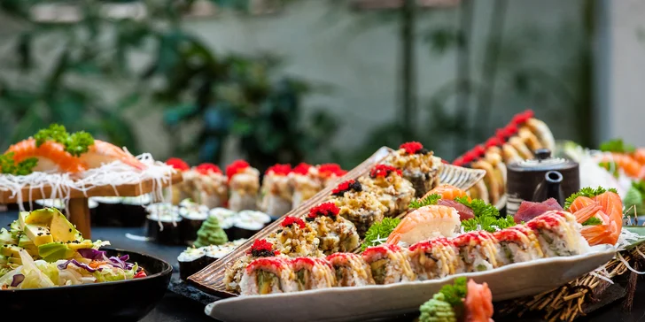 16–46 ks sushi v menu i se saláty, miso polévkami a gyoza taštičkami