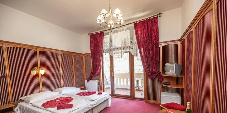 Lázeňský pobyt na kolonádě v Luhačovicích: relax s polopenzí a procedurami