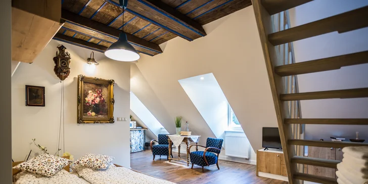 Pobyt v centru Banské Štiavnice až pro 4 osoby: plně vybavený apartmán, snídaně i víno