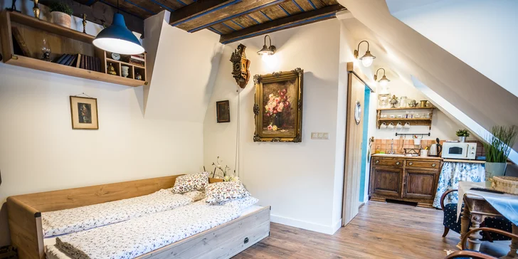 Pobyt v centru Banské Štiavnice až pro 4 osoby: plně vybavený apartmán, snídaně i víno