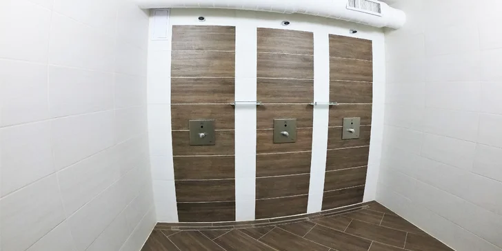 Privátní wellness s lahví prosecca pro pár: 60–90 minut relaxace v naprostém soukromí