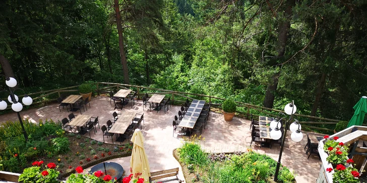 Dovolená ve Slovinsku, 3 km od Bledu: zero waste hotel a sauny