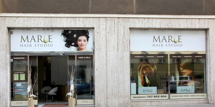 Oslňte novým účesem: Barvení vlasů s intenzivní maskou v Hair Studiu Marie