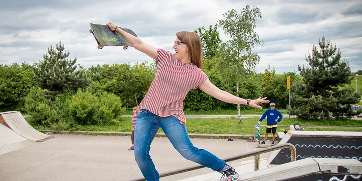 Semestrální kurz: Skate klub pro ženy a dívky na Plechárně Černý most