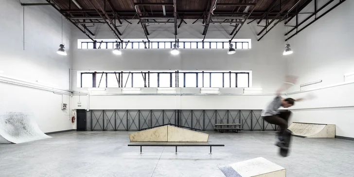 Semestrální kurz: Skate klub pro ženy a dívky na Plechárně Černý most