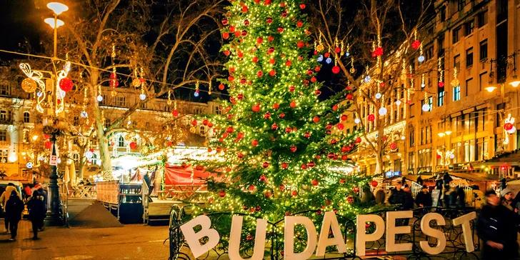 Adventní zájezd do Budapešti a Győru: doprava a 2 noci v hotelu s wellness