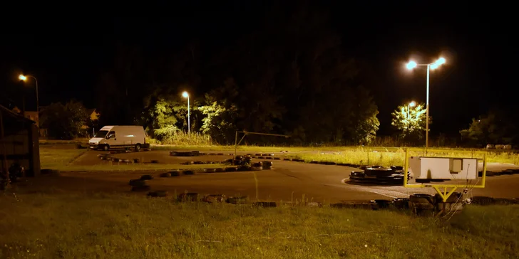 Svižná jízda na přírodním okruhu: 10–20 min. jízdy na motokáře Honda pro 1 nebo 2 osoby