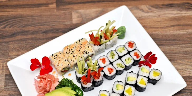 Neomezená konzumace ze sushi baru v restauraci na Střeleckém ostrově