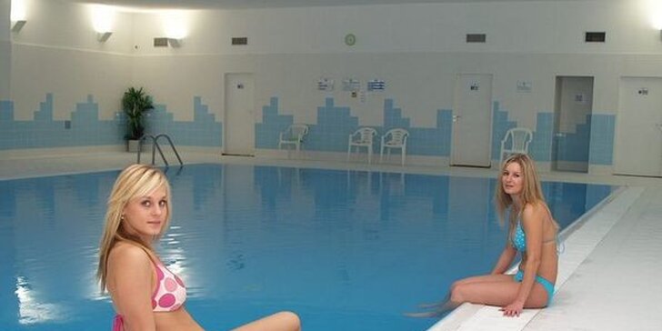 Relax v Hotelu Astra u Prahy i s plaváním v bazénu
