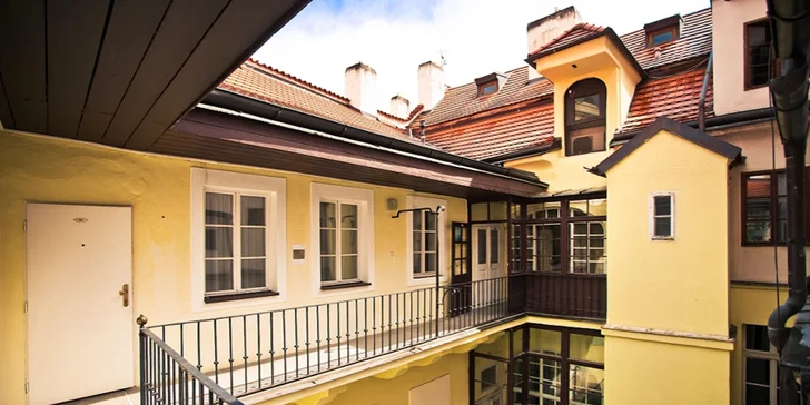 Stylové apartmány v renesančním domě přímo na Královské cestě