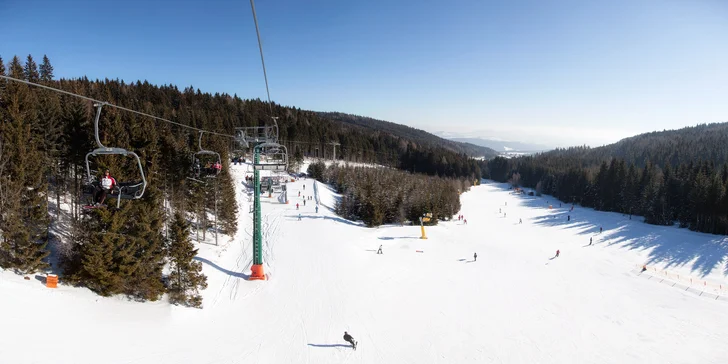 Prima dovolená v Rakousku: chata přímo na sjezdovce, snídaně či polopenze i skipasy