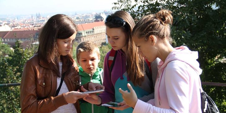 Play Across Prague: outdoorová šifrovací hra, která vás provede Prahou