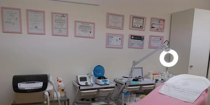 Plazmaterapie pro omlazení pleti: 1 či 3 aplikace na obličej, krk nebo dekolt