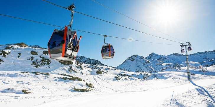 7denní zájezd na lyžování do Dolomit: doprava autobusem, ubytování a polopenze