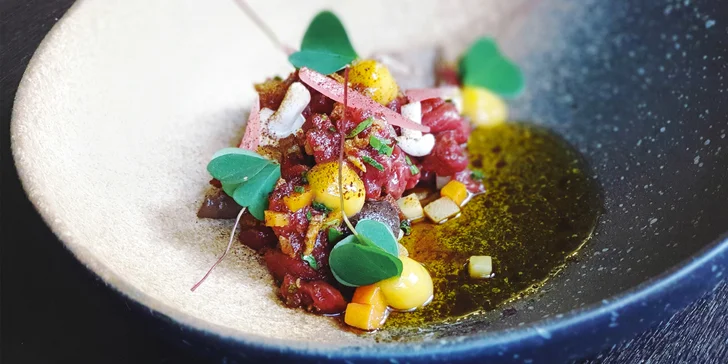 Menu od kuchaře s praxí z michelinských restaurací: 6 degustačních chodů a lahev vína