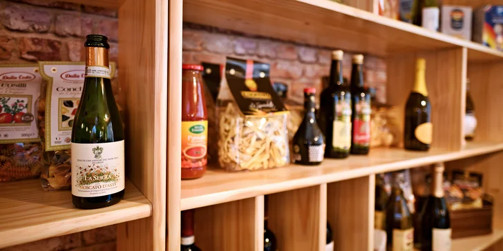 Italské degustační menu o 4 chodech i s lahví vína: variace předkrmů, rizoto i filet z ropušnice