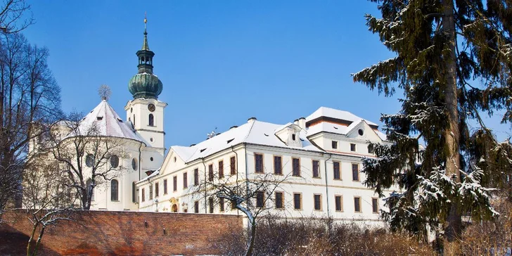 Magická zimní Praha v 3* hotelu se snídaní na Břevnově v blízkosti Hradu
