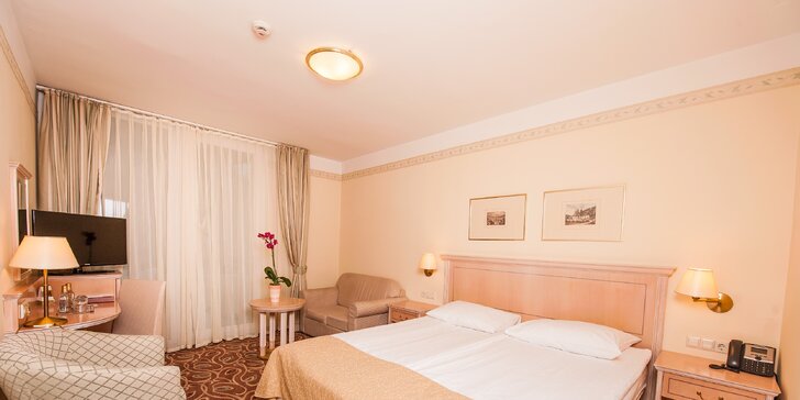 Grand Hotel Sava**** ve Slovinsku: polopenze s kulinářskou show i relax ve wellness pro 2
