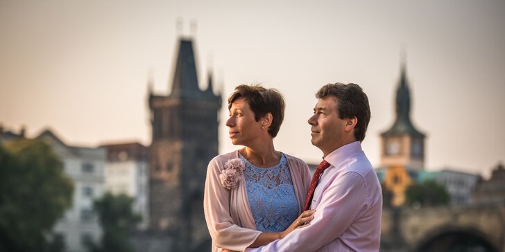 1 nebo 2 hodiny profi focení pro páry na nejkrásnějších místech Prahy