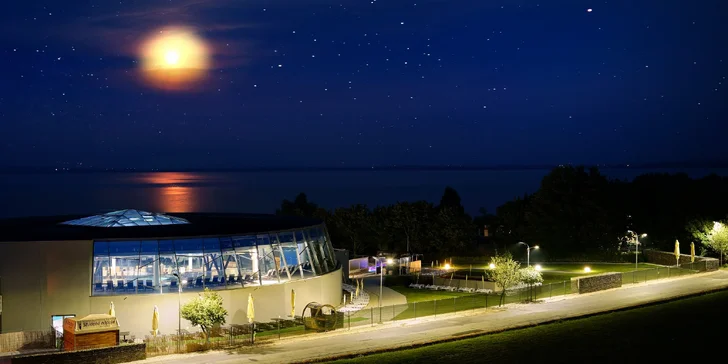 Relax na Šíravě: denně vstup do wellness i aquaparku a polopenze