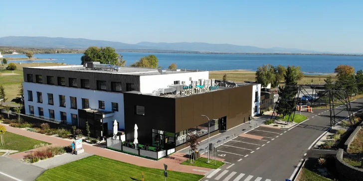 Pobyt na Zemplínské šíravě: 4* hotel s polopenzí, neomezeně wellness a saunový svět