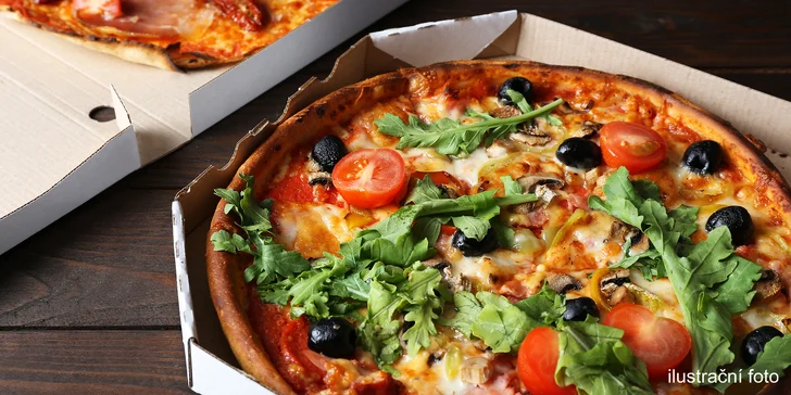 Dvě pizzy o průměru 33 cm podle výběru ze 33 druhů, rozvoz za příplatek