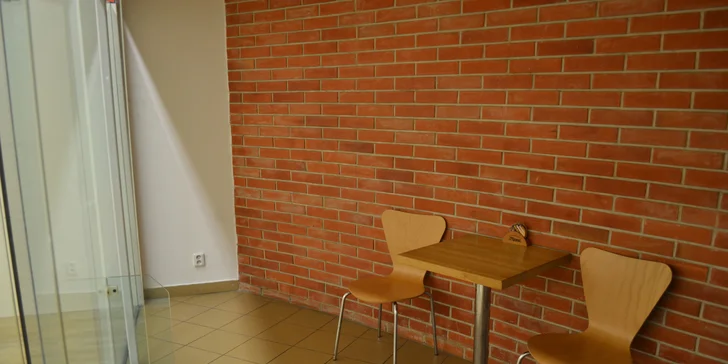 Dejte si do těla: hodina squashe na Smíchově v týdnu i o víkendu