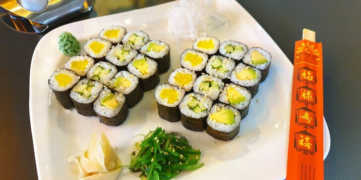 Sushi sety v asijském bistru v centru Olomouce: 24 nebo 30 ks