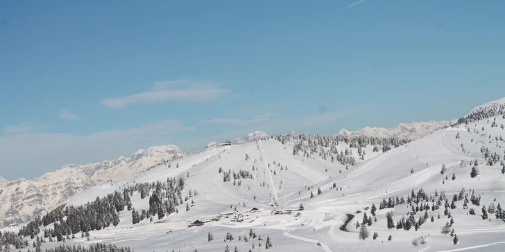 Vydejte se lyžovat do italských Alp: 2 noci v hotelu s polopenzí, 3 dny lyžování