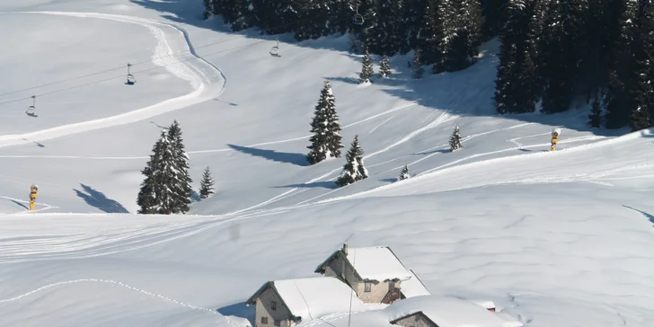 Vydejte se lyžovat do italských Alp: 2 noci v hotelu s polopenzí, 3 dny lyžování