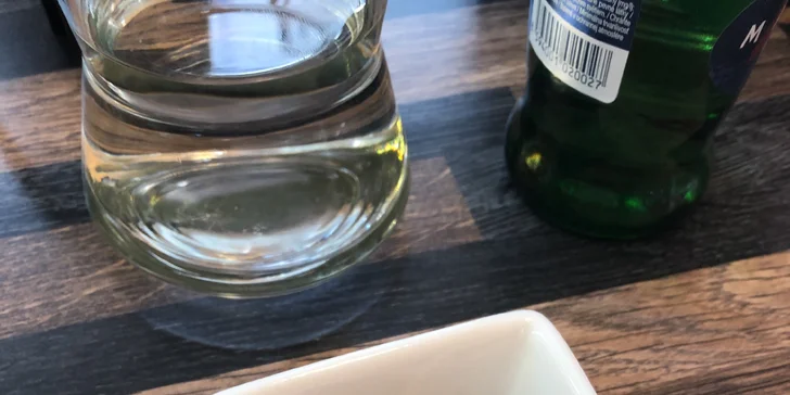 2,5 h neomezené konzumace v novém running sushi baru