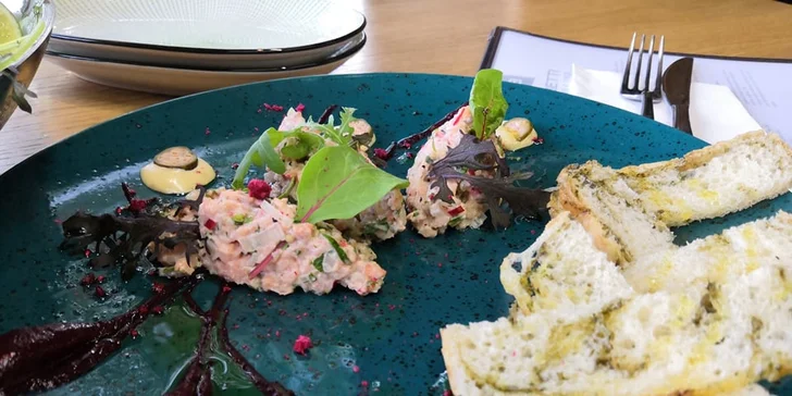 Tříchodové degustační menu Pescatore se slávkami pro dva