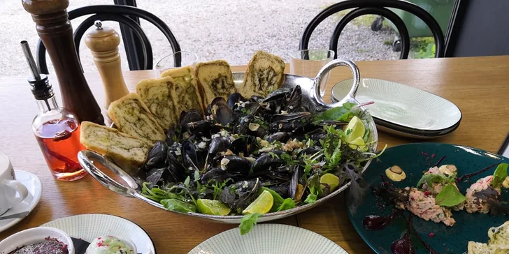 Tříchodové degustační menu Pescatore se slávkami pro dva
