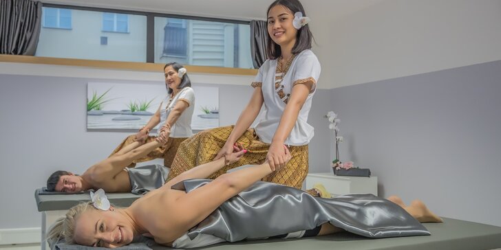 Párová masáž v salonu Diamond: thajská masáž, oxygenoterapie a čokoládové fondue