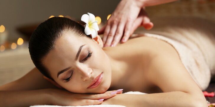 90minutová aromaterapeutická masáž s bylinkami, včetně hlavy a šíje: až 8 návštěv