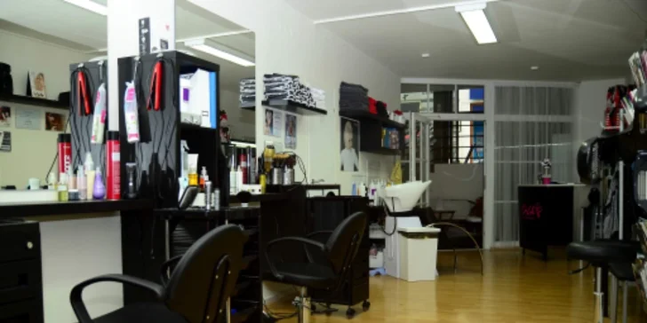 Non-stop krásná: Permanentní make-up pro krásnější oči, obočí či rty