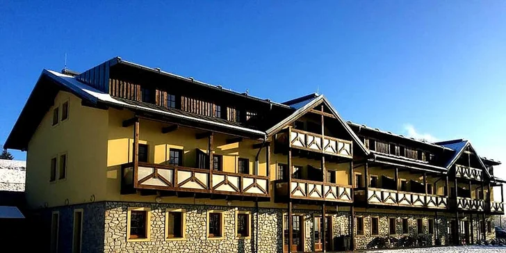 Zimní pobyt na Lipně: ubytování a s výhledem na jezero, 4chodové menu a moderní wellness