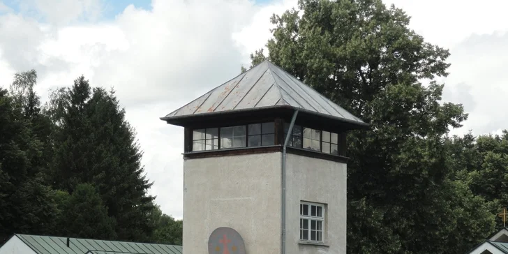 Autobusem na exkurzi do koncentračního tábora Dachau a návštěva Mnichova