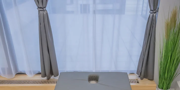 Výběr z thajských 60minutových masáží a 10 minut masáže navíc v salonu Diamond Spa