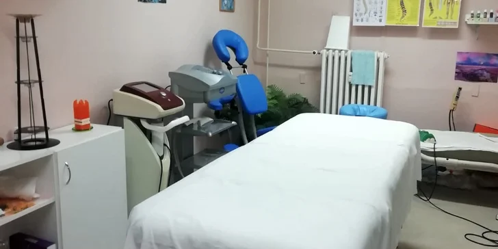 60 i 90 minut masáže dle výběru: klasická masáž i Lomi-Lomi