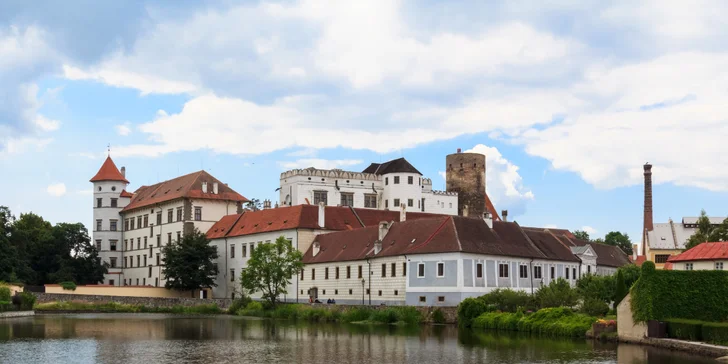 Pohoda u Jindřichova Hradce: penzion s polopenzí, saunou a vířivkou