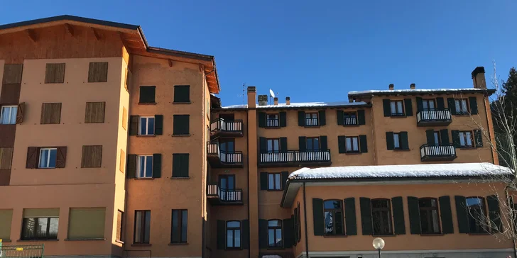 Lyžařský zájezd na 2 - 3 noci do Passo Tonale s polopenzí a skipasem