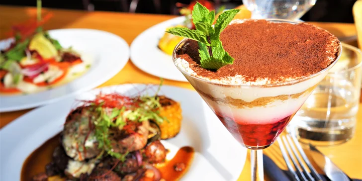 Kavkazské 3chodové menu: hovězí steak či grilovaný losos