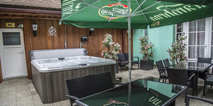 Pobyt u Vranova se zvěřinovým menu, bazénem a vířivkou