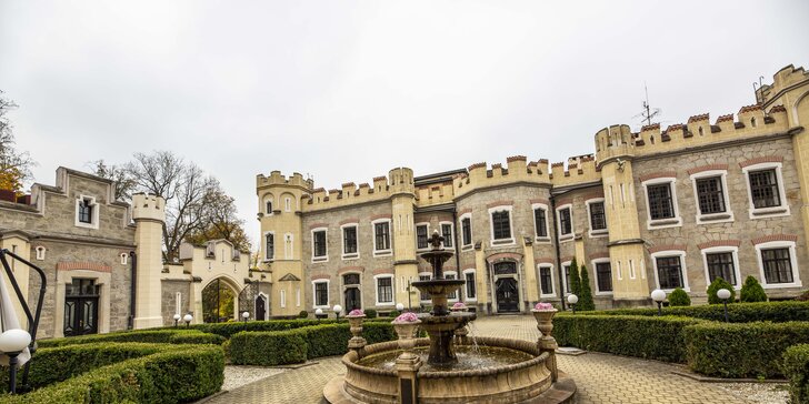 Romantika v Hluboké nad Vltavou: 4* zámecký hotel, luxusní wellness i zážitková večeře